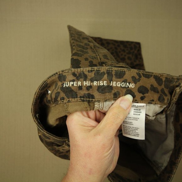 American Eagle Super Hi Rise Jegging Women's 2 Next Level Stretch Leopard Print - Picture 9 of 11